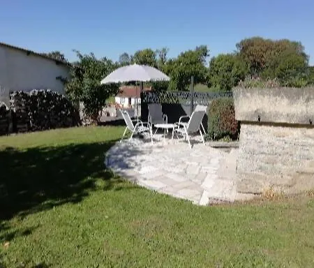 Le Relais Du Mulberry Villa Lantheuil Exterior photo